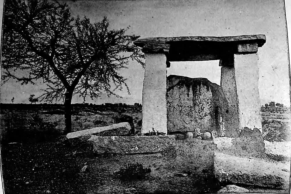 Kuruba Birādēvaru temple