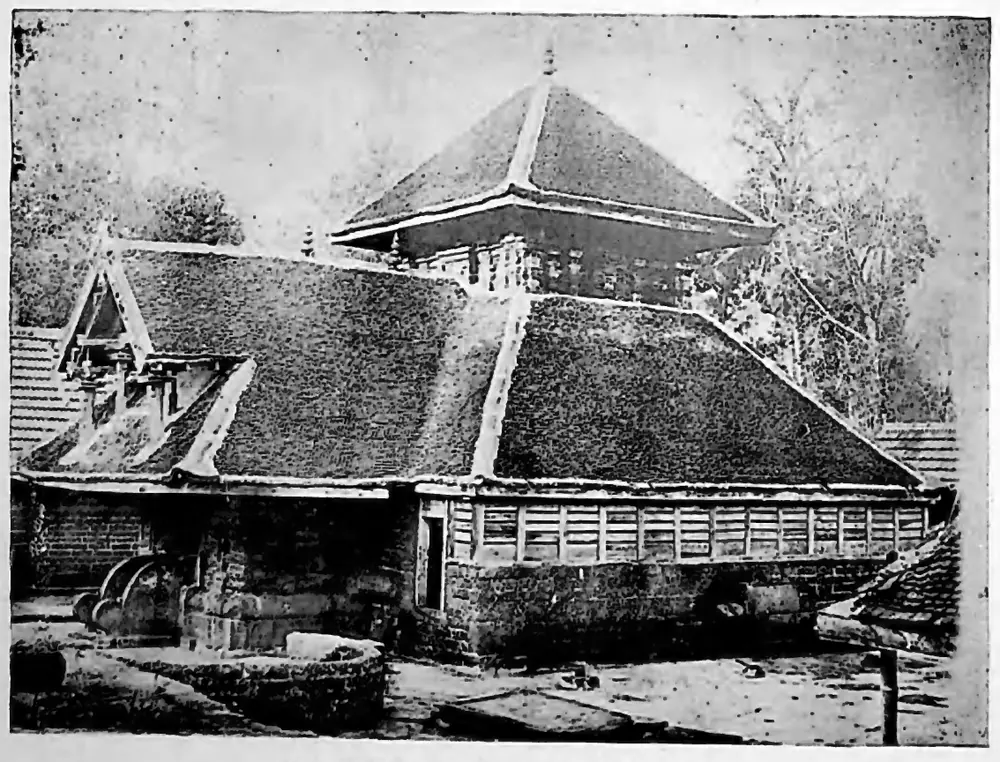 Bhagavati temple, Pandalur