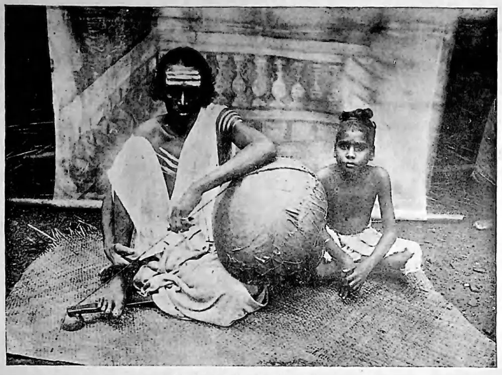 Pulluvan with pot-drum