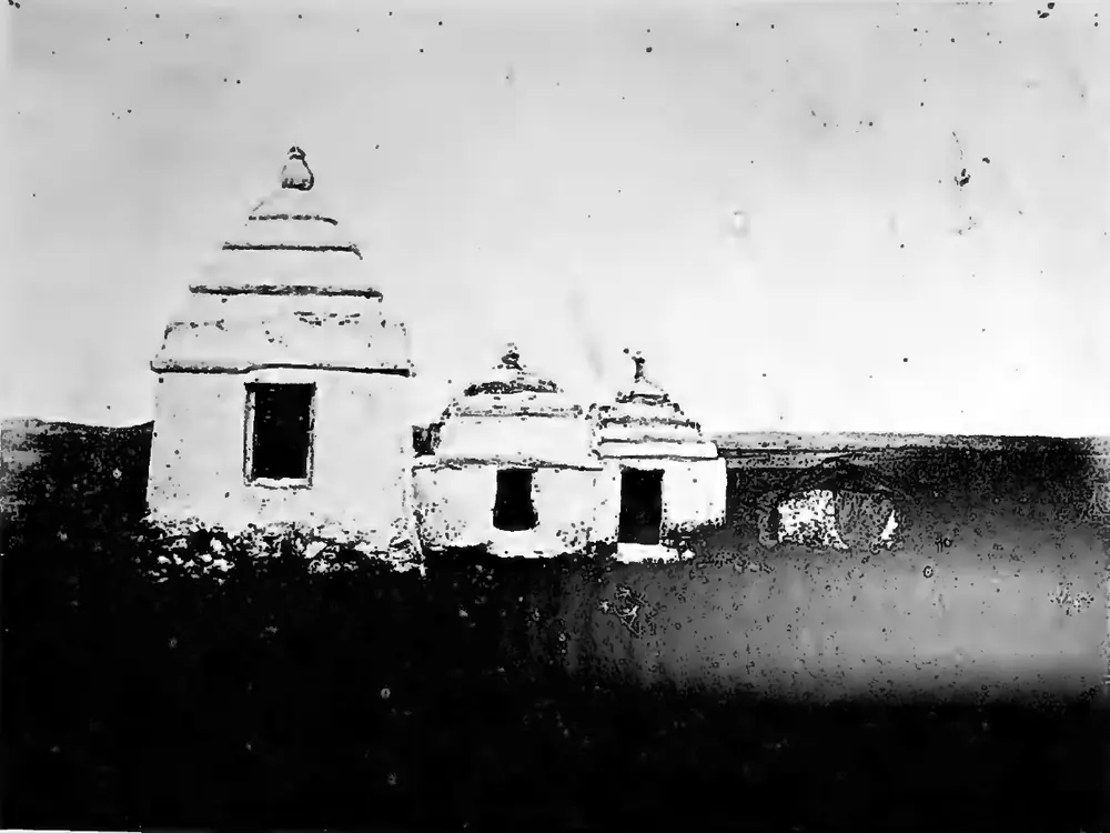 Vāda shrines